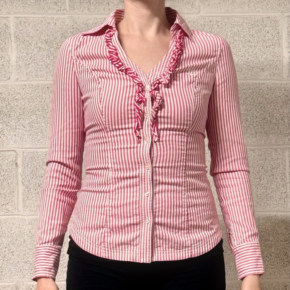 Guess Vintage Y2K V-Neck Ruffle Front Striped Button Down Shirt